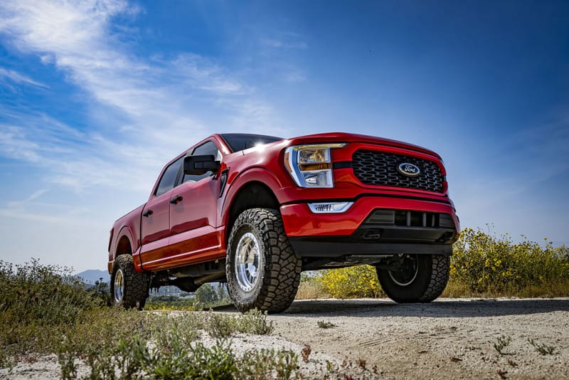 ICON 21-24 Ford F150 4WD 3.5-4.5in Stage 3 Suspension Sys Billet Uca