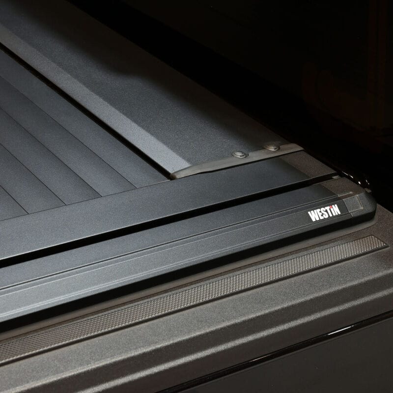 Westin 15-25 Ford F-150 (Incl. 22-25 Lightning) 5.5ft Bed Electric Retractable Tonneau Cover - Black