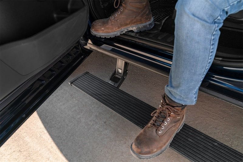 AMP Research 2018 Dodge Ram 1500/2500/3500 Regular/Crew/Mega Cabs PowerStep Plug N Play - Black