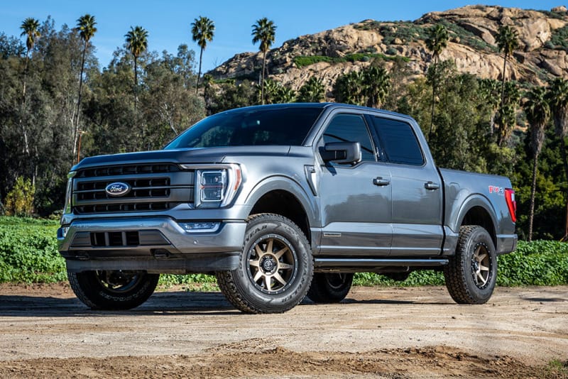 ICON 21-24 Ford F150 4WD 2.75-3.5in Stage 2 Suspension System - Tubular UCA