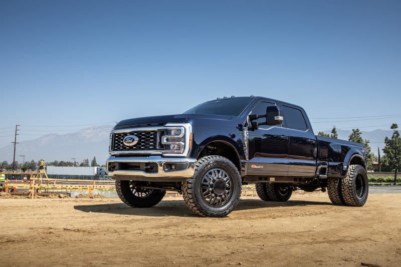 ICON 23 Ford F250/F350 Gas 2.5in Stage 3 Suspension System