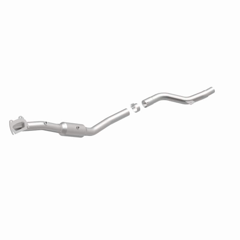 MagnaFlow Right Side Direct Fit Catalytic Converter 15-17 Chrysler 300 3.6L (4-Bolt Flange)