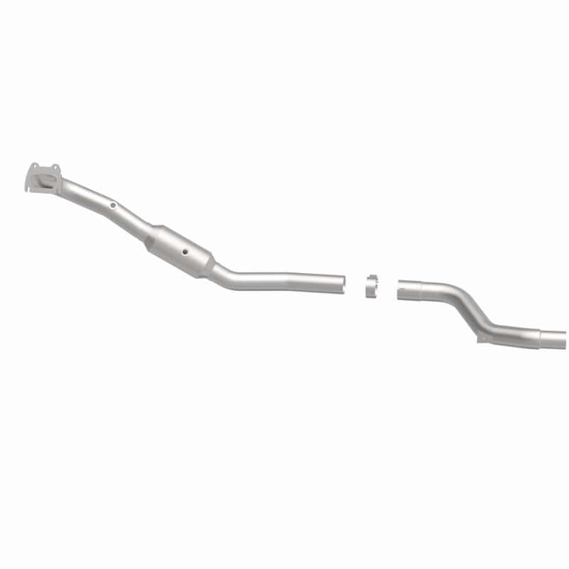 MagnaFlow Right Side Direct Fit Catalytic Converter 15-17 Chrysler 300 3.6L (4-Bolt Flange)