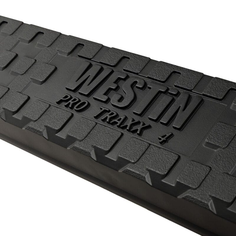 Westin 22-24 Ford Maverick PRO TRAXX 4 Oval Nerf Step Bars Polished