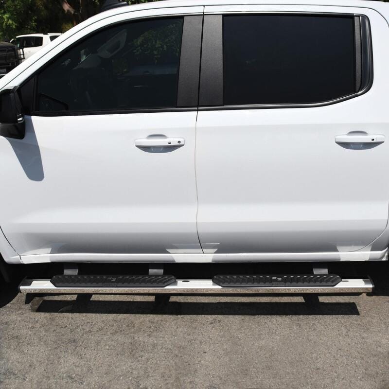 Westin 2019-2026 Chevrolet Silverado/Sierra 1500 Crew Cab R5 Nerf Step Bars - SS