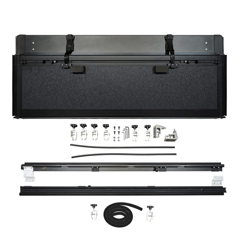 Westin 19-23 Chevrolet/GMC 1500 6ft. 6in. Bed Hard Tri-Fold Tonneau Cover - Black