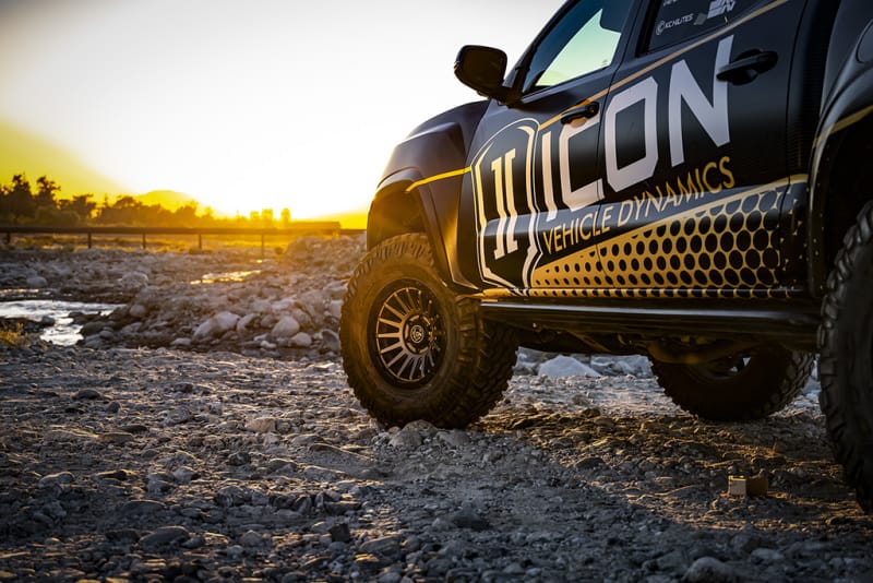 ICON Recon Pro 17x8.5 6 x 5.5 25mm Offset 5.75in BS Charcoal Wheel