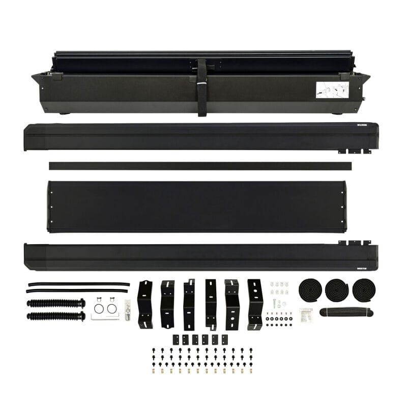 Westin 19-26 Ram 1500 (New Body)(Excl. RamBox) 5ft 7in Bed Manual Retractable Tonneau Cover - Black