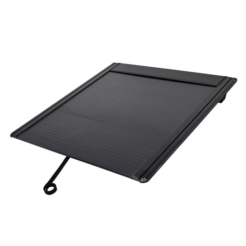 Westin 19-26 GM Silverado/Sierra 1500 5ft 8in Bed Manual Retractable Tonneau Cover - Black